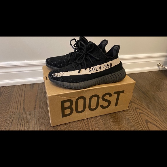 ❌SOLD❌Yeezy 350 V2 Oreo - Picture 6 of 7